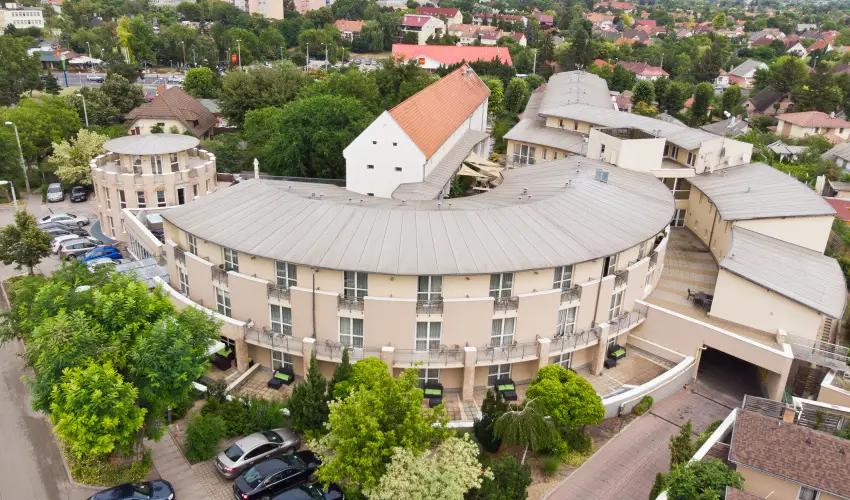 CE Plaza Hotel Sifok - VALENTIN HTVGE (min. 2 j)