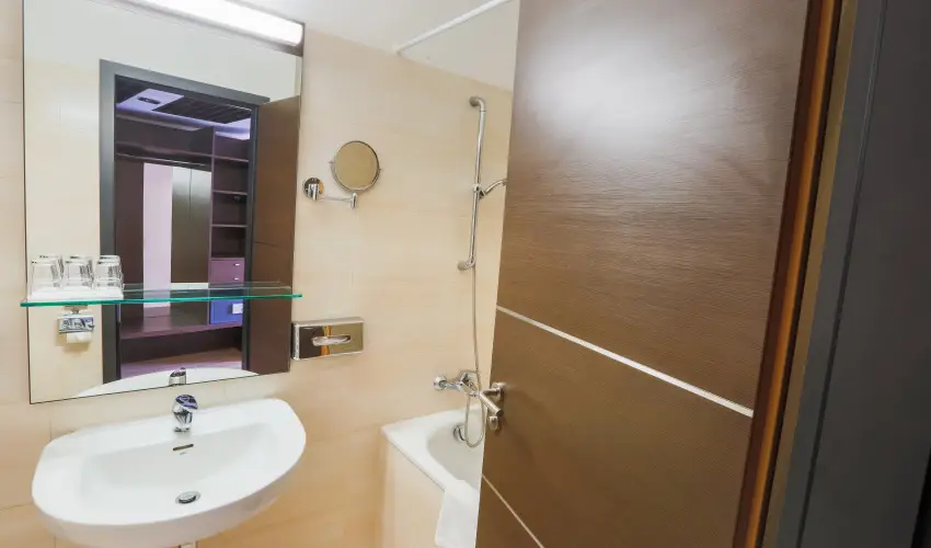 CE Plaza Hotel Sifok - VALENTIN HTVGE (min. 2 j)