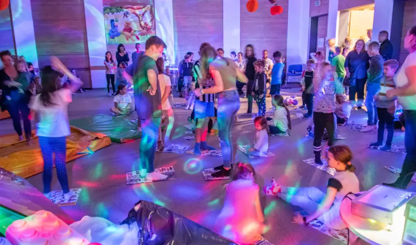 CE Plaza Hotel Sifok - VALENTIN HTVGE (min. 2 j)