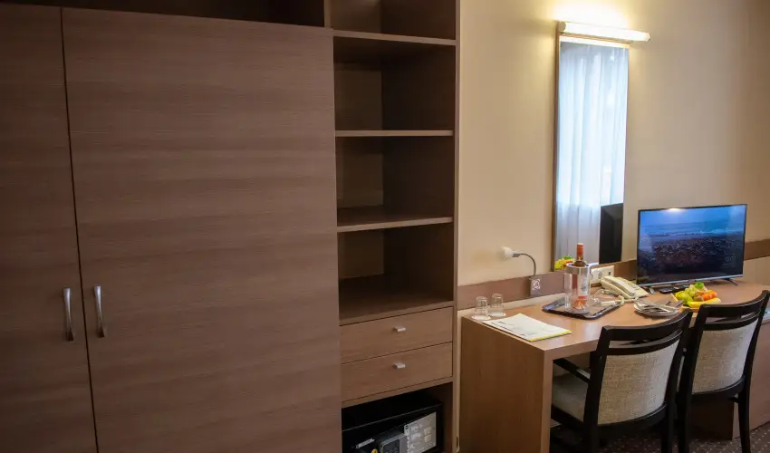 CE Plaza Hotel Sifok - VALENTIN HTVGE (min. 2 j)