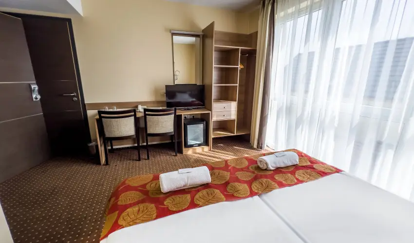 CE Plaza Hotel Sifok - VALENTIN HTVGE (min. 2 j)