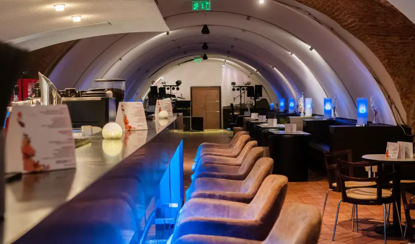 CE Plaza Hotel Sifok - VALENTIN HTVGE (min. 2 j)