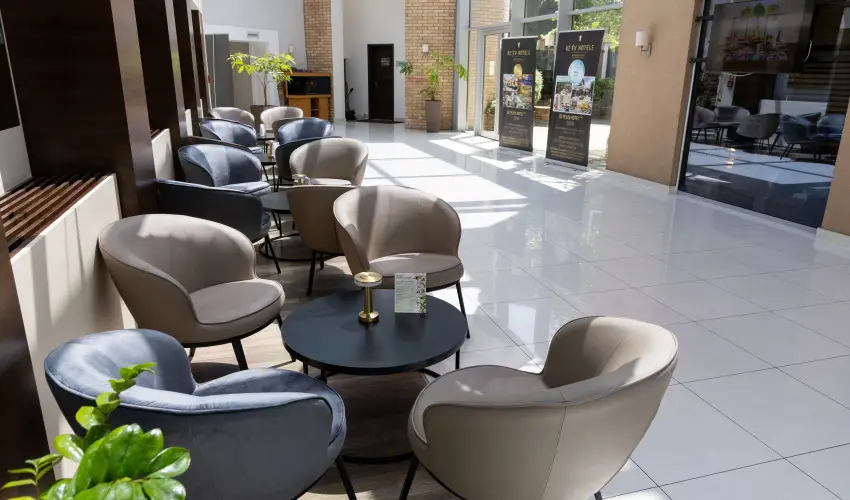 CE Plaza Hotel Sifok - VALENTIN HTVGE (min. 2 j)