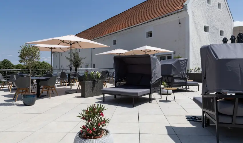 CE Plaza Hotel Sifok - VALENTIN HTVGE (min. 2 j)