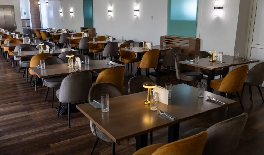 CE Plaza Hotel Sifok - VALENTIN HTVGE (min. 2 j)