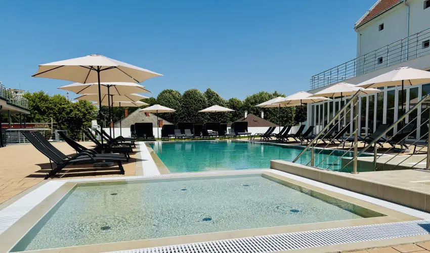 CE Plaza Hotel Sifok - VALENTIN HTVGE (min. 2 j)