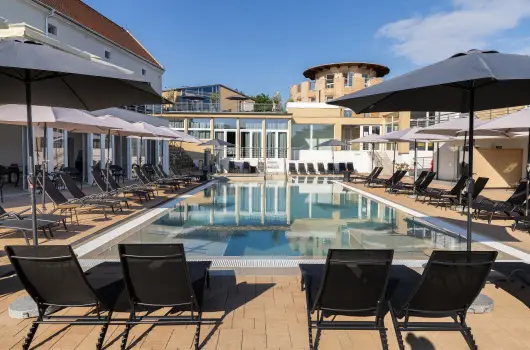 CE Plaza Hotel - VALENTIN HTVGE