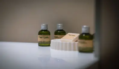 Eleven Business & Sport Hotel J�sz�roksz�ll�s