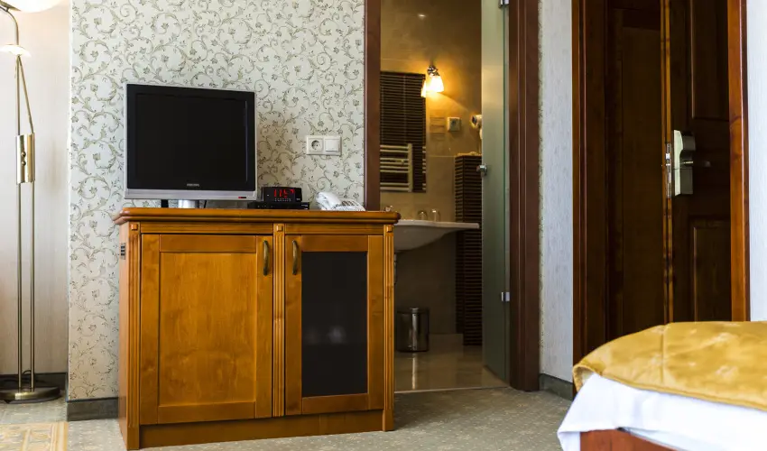 Elizabeth Hotel Gyula - Elizabeth & Valentin - a romantika htvgje Gyuln (min. 2 j)