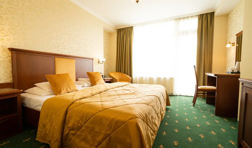 Elizabeth Hotel Gyula - Elizabeth & Valentin - a romantika htvgje Gyuln (min. 2 j)