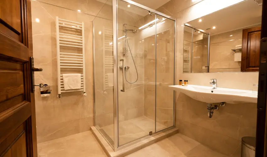 Elizabeth Hotel Gyula - Elizabeth & Valentin - a romantika htvgje Gyuln (min. 2 j)