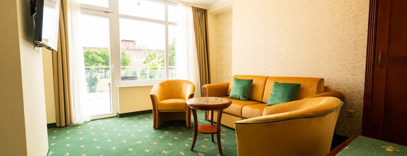 Elizabeth Hotel Gyula - Elizabeth & Valentin - a romantika htvgje Gyuln (min. 2 j)