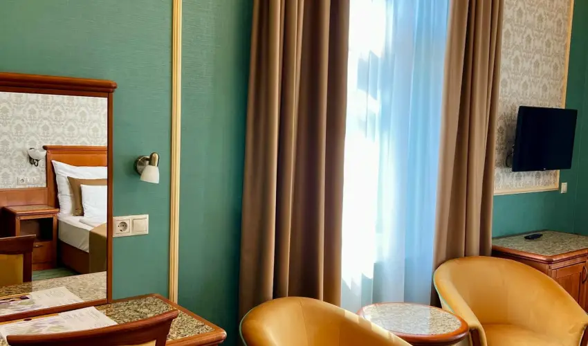 Elizabeth Hotel Gyula - Elizabeth & Valentin - a romantika htvgje Gyuln (min. 2 j)