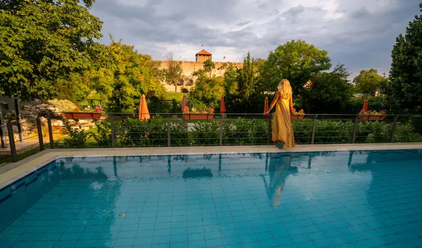 Elizabeth Hotel Gyula - Elizabeth & Valentin - a romantika htvgje Gyuln (min. 2 j)