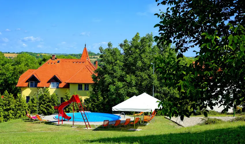 Fried Kast�ly Hotel Simontornya - Valentin h�tv�ge (min. 2 �j)