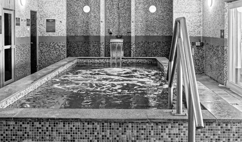 Fried Kast�ly Hotel Simontornya - Valentin h�tv�ge (min. 2 �j)