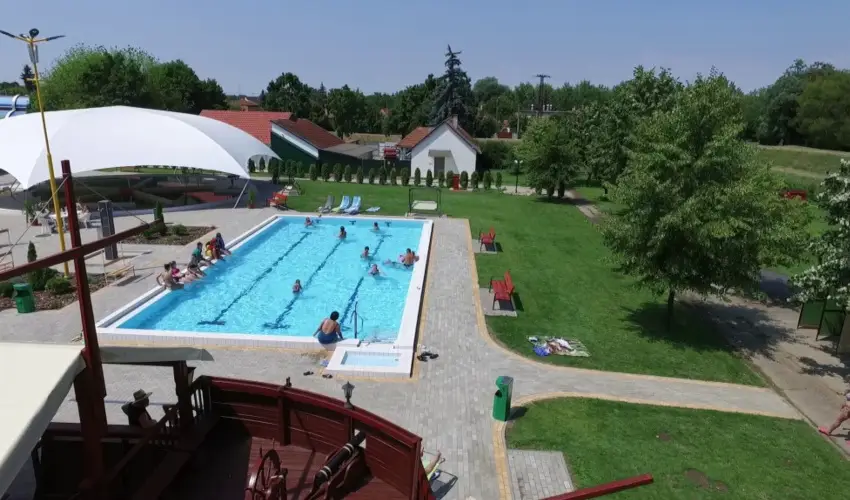 H�forr�s Hotel �s �d�l�park Gyula - Valentin-napi romantikus �lm�nycsomag (min. 2 �j)