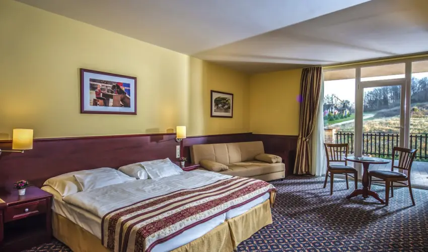 Hotel Kapitny Superior Wellness Smeg - Valentin nap a Kapitnyban (min. 2 j)