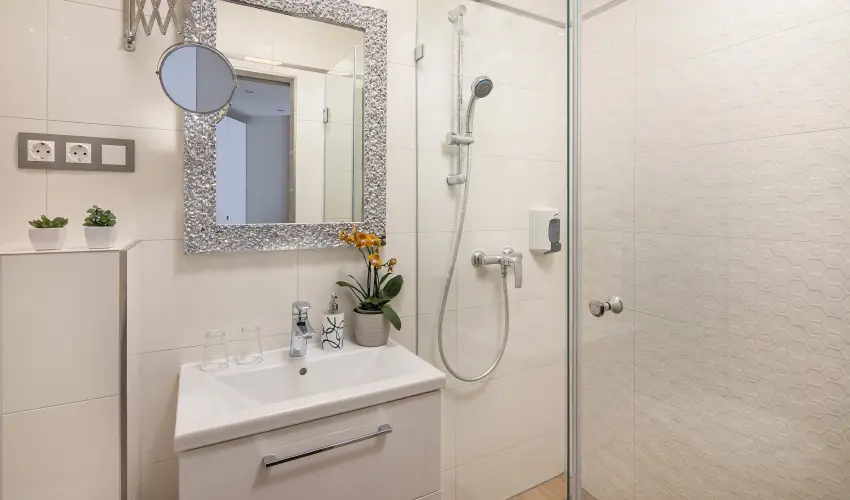 Krist�ly Hotel Keszthely - Valentin-nap a Krist�ly Hotelben (min. 2 �j)