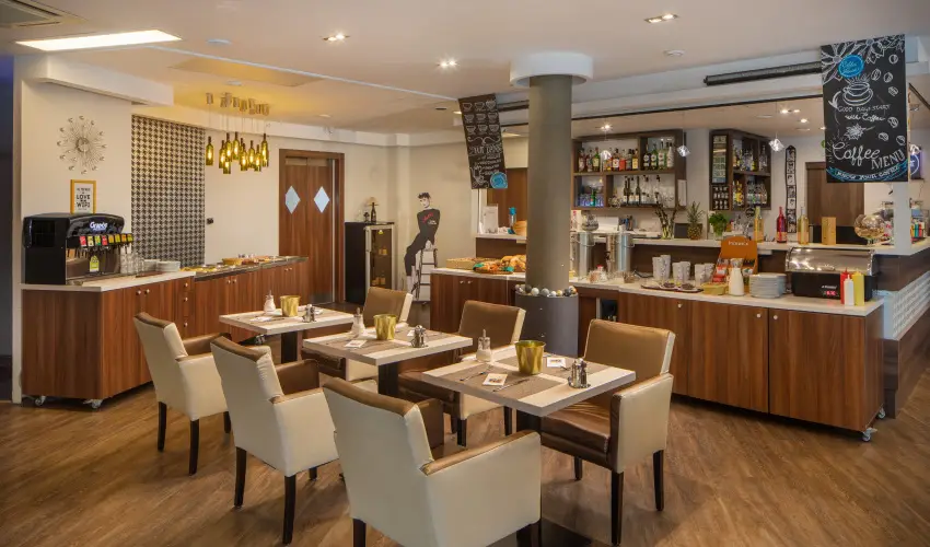 Krist�ly Hotel Keszthely - Valentin-nap a Krist�ly Hotelben (min. 2 �j)