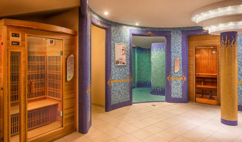 Krist�ly Hotel Keszthely - Valentin-nap a Krist�ly Hotelben (min. 2 �j)