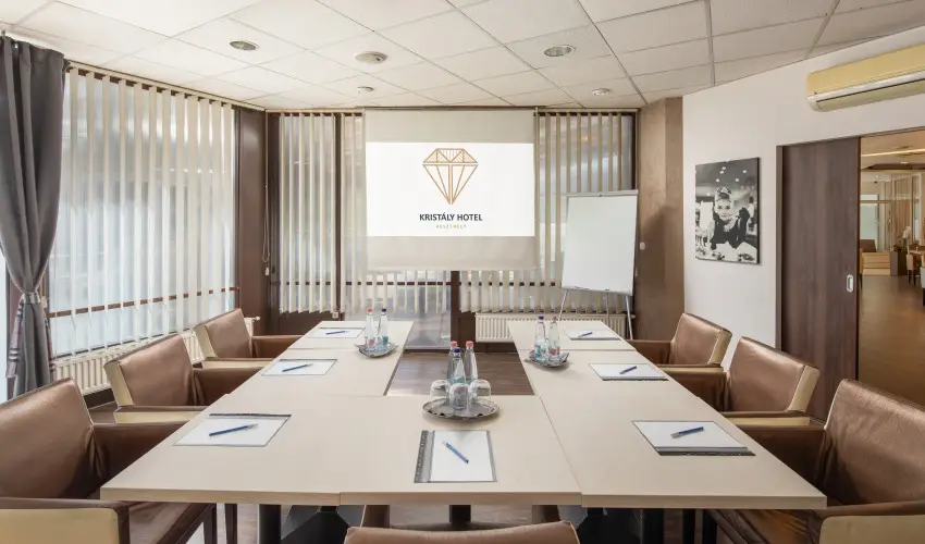 Krist�ly Hotel Keszthely - Valentin-nap a Krist�ly Hotelben (min. 2 �j)