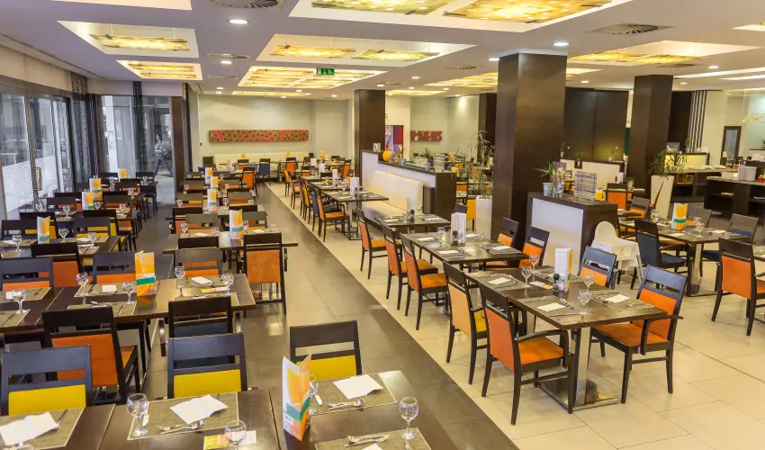 Park Inn by Radisson S�rv�r Resort & Spa S�rv�r - Szerelem a leveg�ben (1 �jt�l)