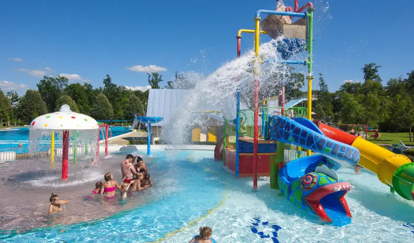 Park Inn by Radisson S�rv�r Resort & Spa S�rv�r - Szerelem a leveg�ben (1 �jt�l)