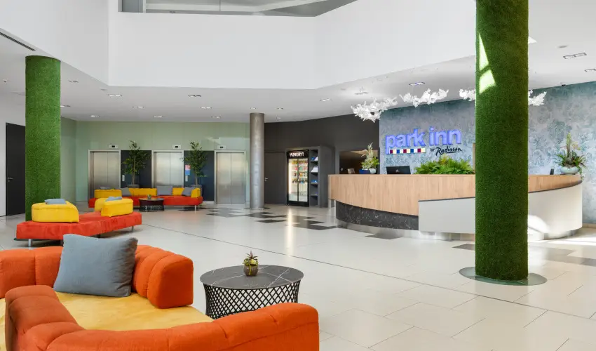 Park Inn by Radisson S�rv�r Resort & Spa S�rv�r - Szerelem a leveg�ben (1 �jt�l)