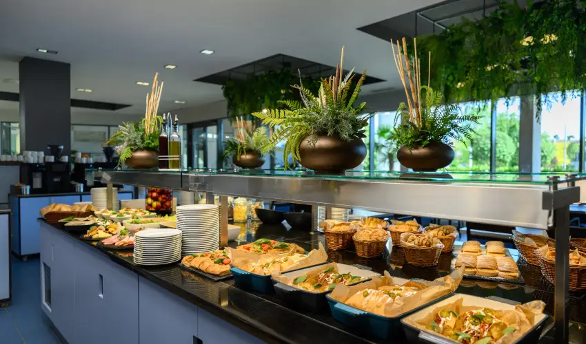 Park Inn by Radisson S�rv�r Resort & Spa S�rv�r - Szerelem a leveg�ben (1 �jt�l)