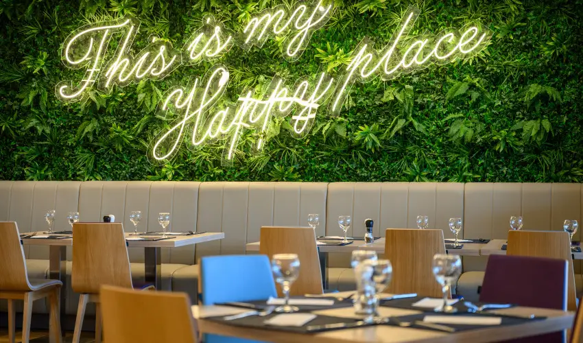 Park Inn by Radisson S�rv�r Resort & Spa S�rv�r - Szerelem a leveg�ben (1 �jt�l)