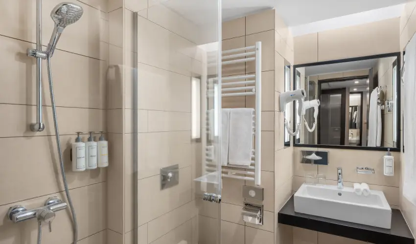 Park Inn by Radisson S�rv�r Resort & Spa S�rv�r - Szerelem a leveg�ben (1 �jt�l)