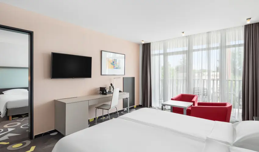 Park Inn by Radisson S�rv�r Resort & Spa S�rv�r - Szerelem a leveg�ben (1 �jt�l)