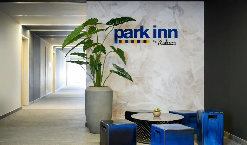 Park Inn by Radisson S�rv�r Resort & Spa S�rv�r - Szerelem a leveg�ben (1 �jt�l)