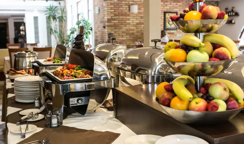 Hotel Stci Wellness & Konferencia Vecss - Szerelmes Valentin-nap (min. 2 j)