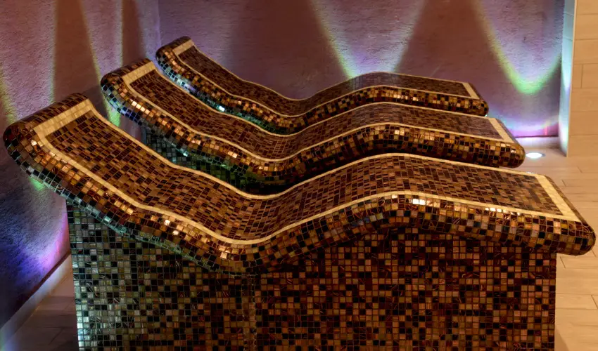 Hotel Stci Wellness & Konferencia Vecss - Szerelmes Valentin-nap (min. 2 j)