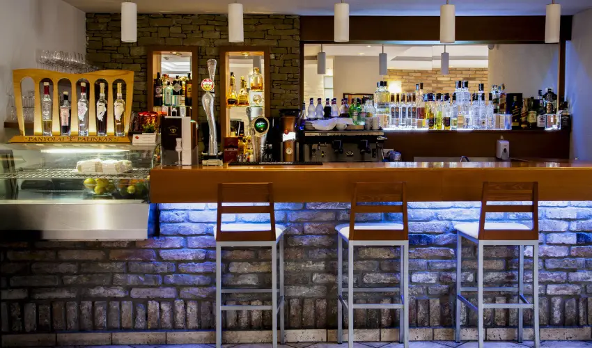 Hotel Stci Wellness & Konferencia Vecss - Szerelmes Valentin-nap (min. 2 j)