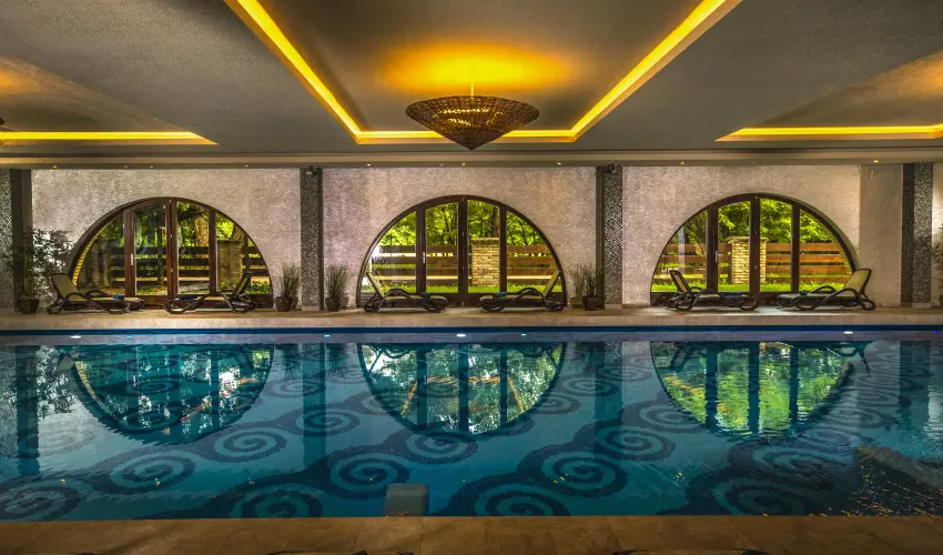 Hotel Stci Wellness & Konferencia Vecss - Szerelmes Valentin-nap (min. 2 j)