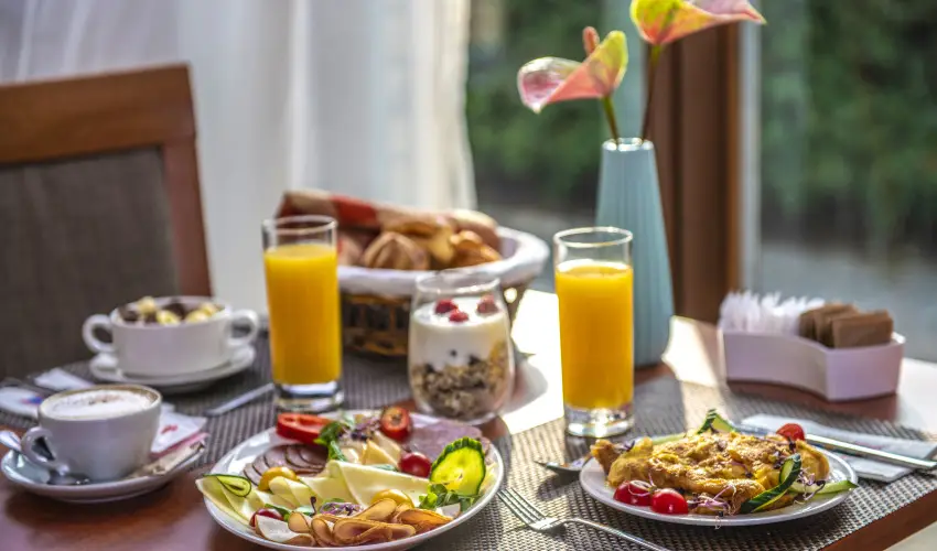 Hotel Stci Wellness & Konferencia Vecss - Szerelmes Valentin-nap (min. 2 j)