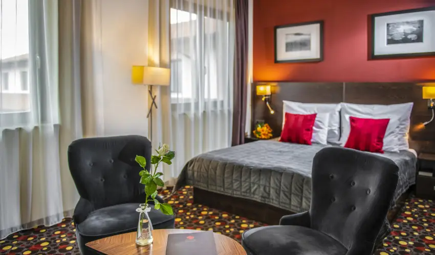 Hotel Stci Wellness & Konferencia Vecss - Szerelmes Valentin-nap (min. 2 j)