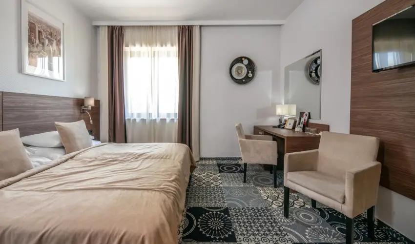 Hotel St�ci� Wellness & Konferencia Vecs�s - Szerelmes Valentin-nap (min. 2 �j)