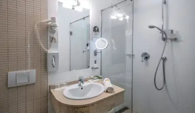Hotel St�ci� Wellness & Konferencia Vecs�s