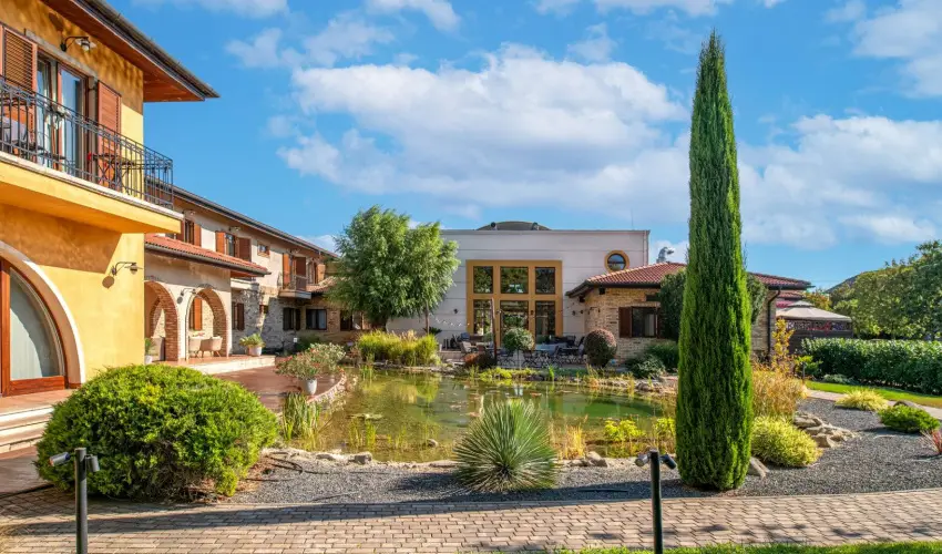 Hotel St�ci� Wellness & Konferencia Vecs�s - Szerelmes Valentin-nap (min. 2 �j)