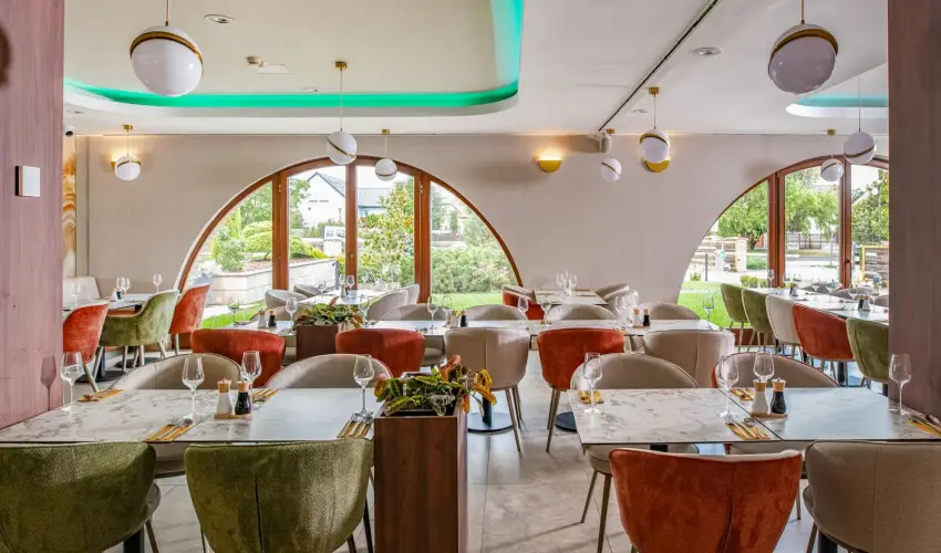Hotel St�ci� Wellness & Konferencia Vecs�s - Szerelmes Valentin-nap (min. 2 �j)