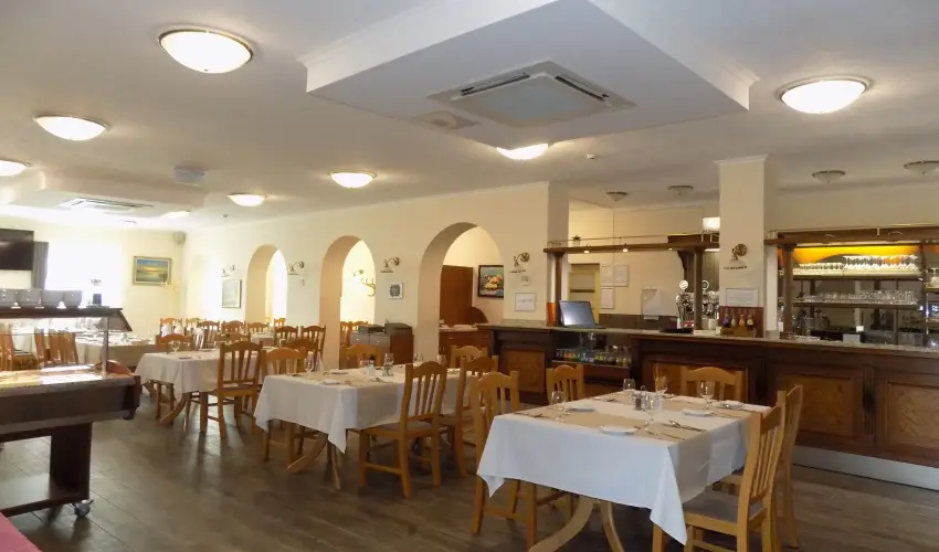 Land-Plan Hotel & Restaurant T�lt�stava - Valentin napi romantikus �jszaka (1 �j)