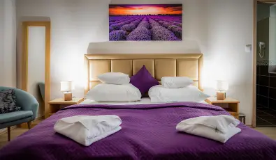 Land-Plan Hotel & Restaurant T�lt�stava