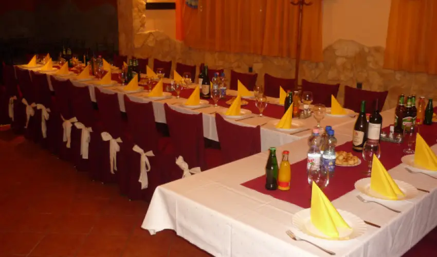 Major Panzi� & �tterem Hajd�szoboszl� - Valentin napi csomagaj�nlat (min. 2 �j)