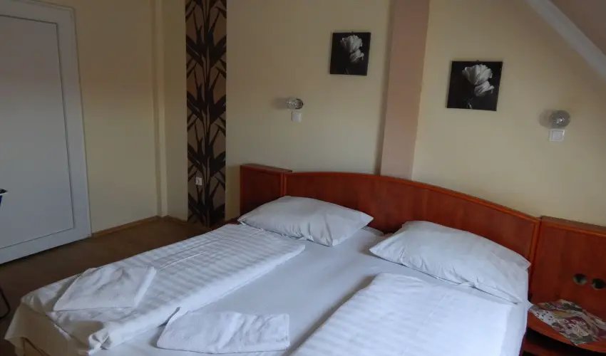 Major Panzi� & �tterem Hajd�szoboszl� - Valentin napi csomagaj�nlat (min. 2 �j)