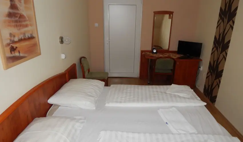 Major Panzi� & �tterem Hajd�szoboszl� - Valentin napi csomagaj�nlat (min. 2 �j)