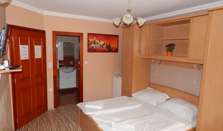 Major Panzi� & �tterem Hajd�szoboszl� - Valentin napi csomagaj�nlat (min. 2 �j)